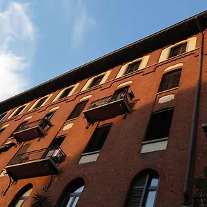 https://lepontina-13.it-lombardy.com